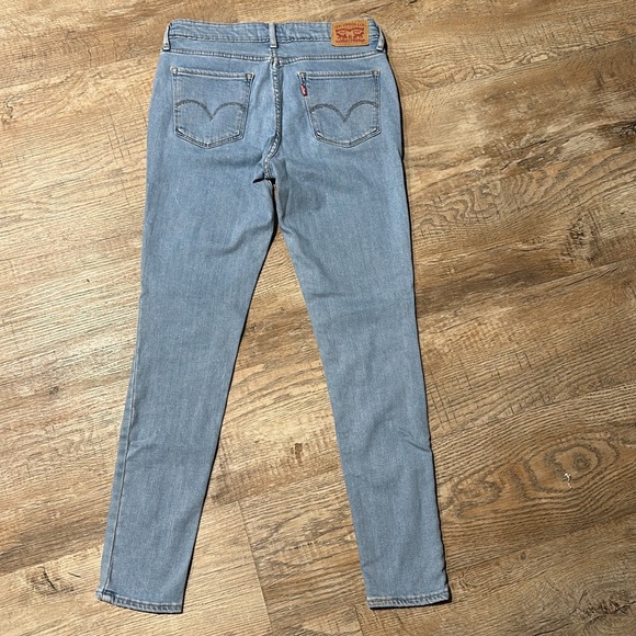 Levi’s 711 Skinny Women’s Jeans - Picture 2 of 9